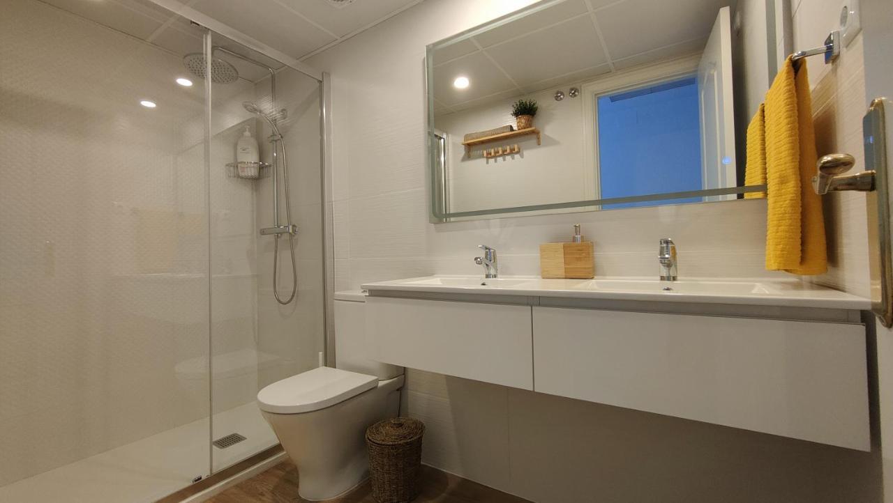 Luxury Apartment Bajondillo Beachfront Torremolinos Exterior foto